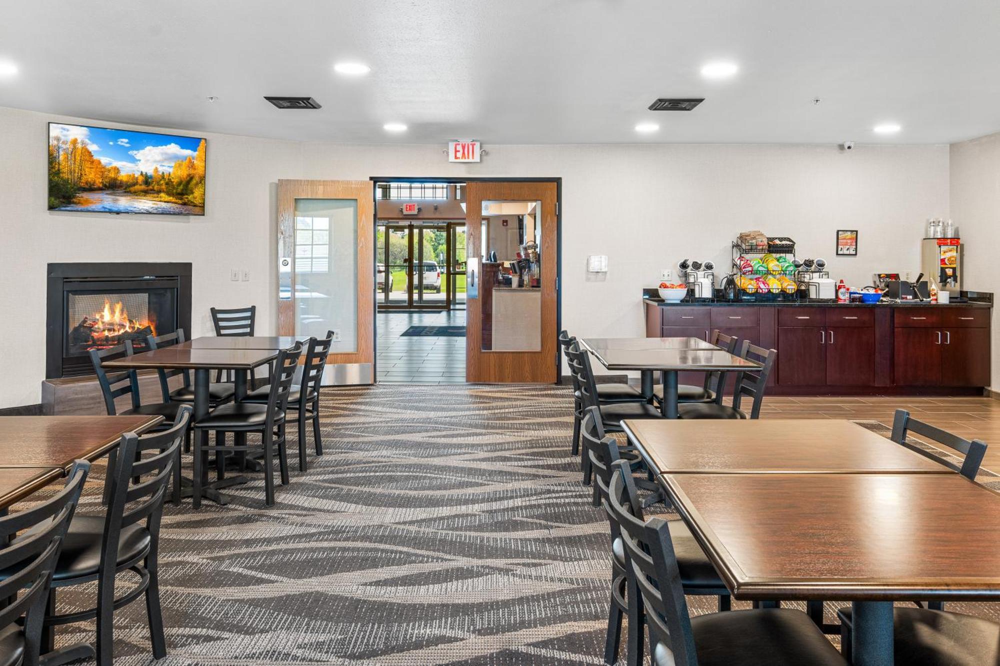 Boarders Inn & Suites By Cobblestone Hotels - Shawano Eksteriør bilde