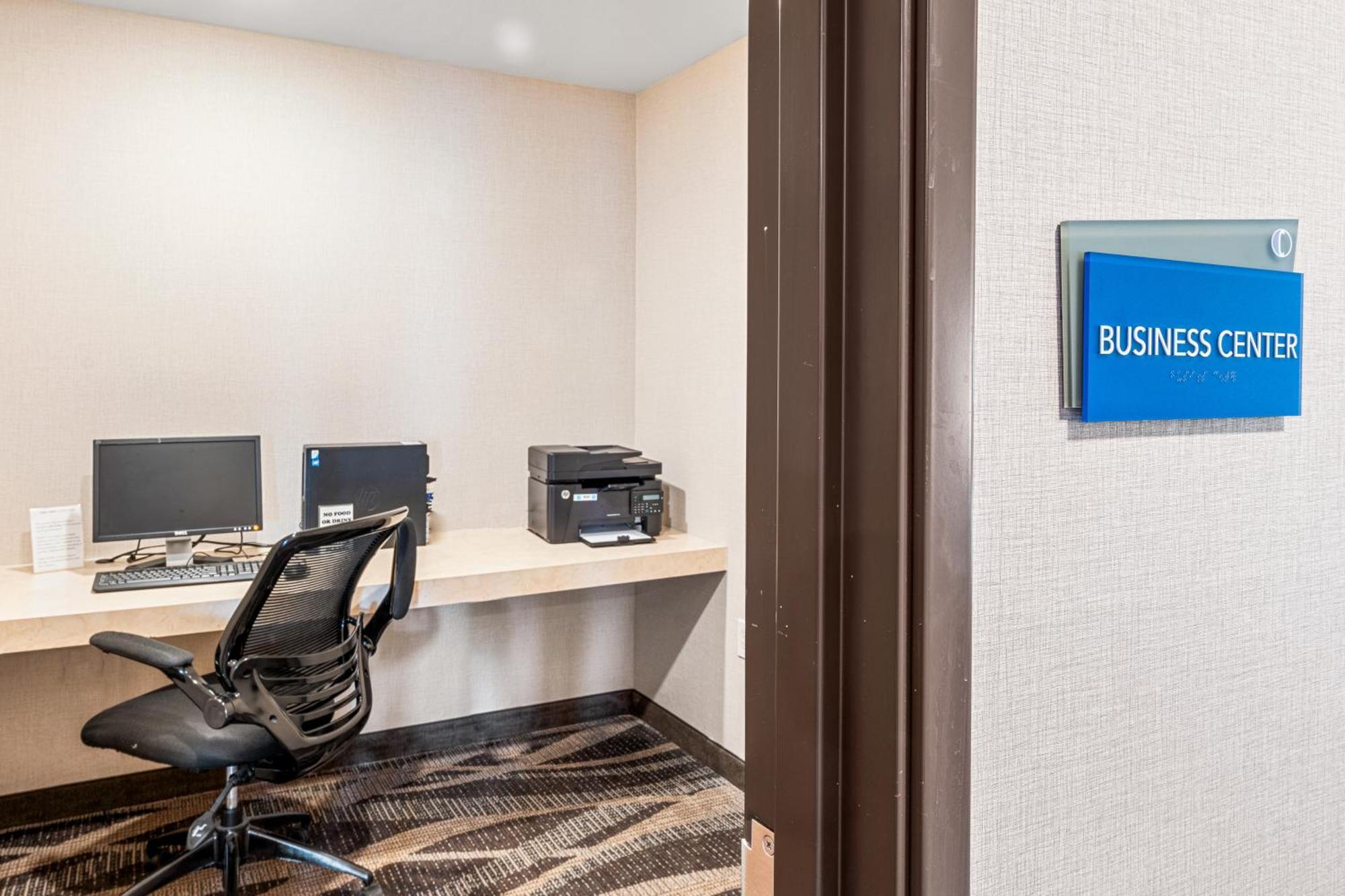 Boarders Inn & Suites By Cobblestone Hotels - Shawano Eksteriør bilde