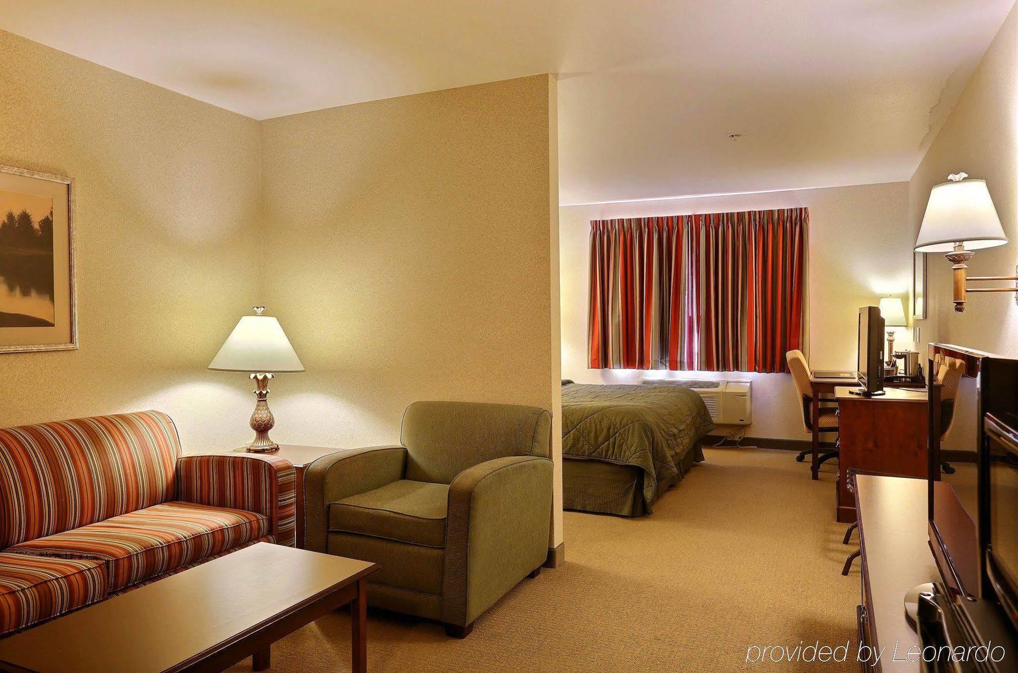 Boarders Inn & Suites By Cobblestone Hotels - Shawano Eksteriør bilde